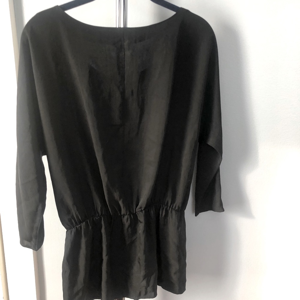 Club Monaco Silk Top 🖤